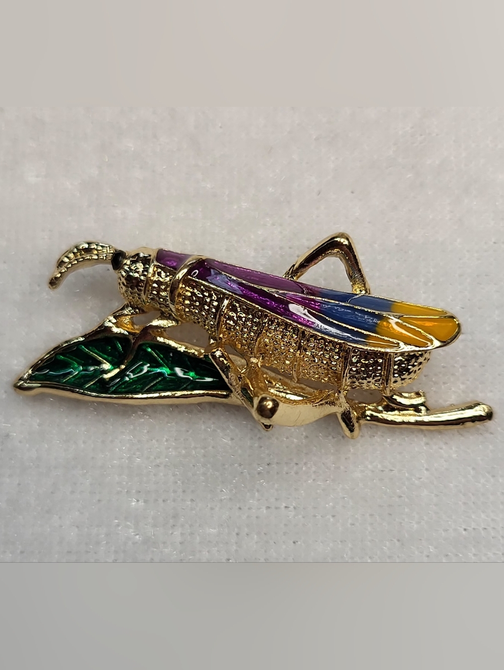 New Vintage-style Grasshopper-shaped Brooch / Pin